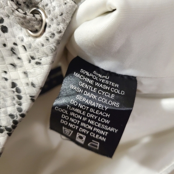 Maniere De Voir - Snakeskin Vegan Leather Corset Style Bustier Top - Size XS - Picture 6 of 6